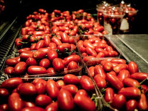 Pomidoras,  Turgus,  Daržovės,  Barcelona,  Maistas,  Šviežias,  Natūralus,  Vegetariškas,  Ekologiškas,  Prekyvietė,  Raudona,  Europa
