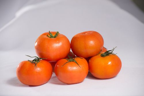 Pomidorai, Vietnamas, Didelis Pomidoras, Poveikis, Kelionė, Baltas Fonas, Maistas, Vaisiai