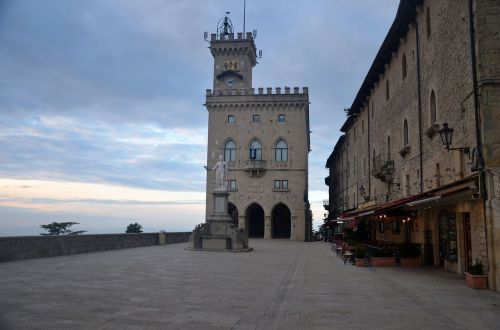 Torre, Piazza, San Marino