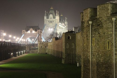 Torre, Londonas, Bokšto Tiltas, Viduramžiai, Naktis, Žibintai, Tiltas, Anglija, Pilis, Didžioji Britanija