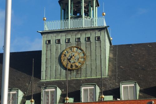Miesto Rotušė, Senas Laikrodis, Emden, Architektūra