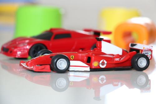 Žaislai, Ferrari, Automobilis, Raudona, Berniukai, Mažas Automobilis, Modelis Automobilis, Plastikinis Žaislas