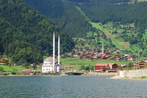 Trabzonas, Ilgai, Ežeras