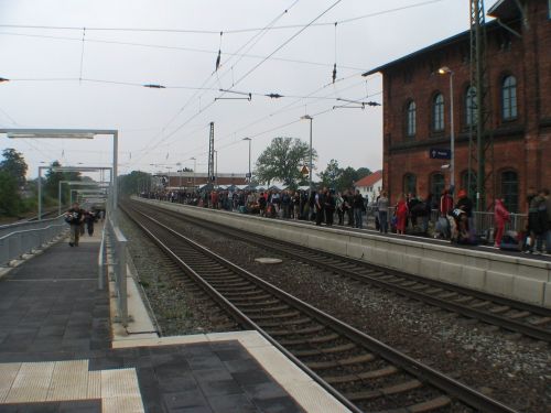 Traukinys, Geležinkelio Keleiviai, Laukti, Trasa, Traukinių Stotis