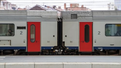 Traukinys, Traukinių Stotis, Geležinkelio Bėgiai, Geležinkelis, Centrinė Stotis, Platforma