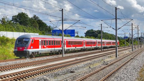 Traukinys,  Geležinkelis,  Geležinkelio Linija,  Transporto Sistema,  Deutsche Bahn,  Kelionė,  Be Honoraro Mokesčio