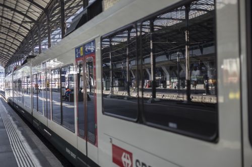 Traukinys, Sbb, Apmąstymai, Švedijos Federaliniai Geležinkeliai, Šveicarija, Traukinių Stotis, Platforma