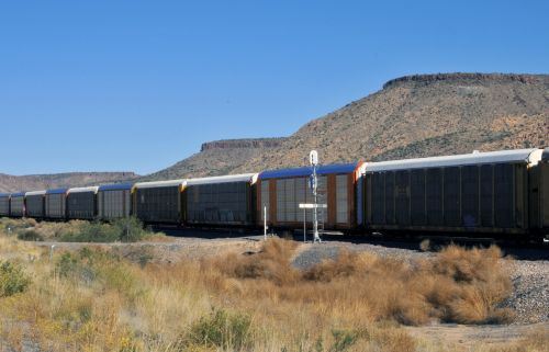 Dykuma,  Butte,  Traukinys,  Geležinkelis,  Traukiniai & Nbsp,  Automobiliai,  Arizona,  Kalnai,  Traukinys Eina Per Dykumą