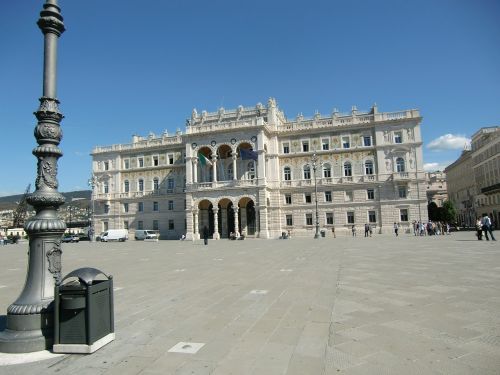Trieste, Italy, Uostas, Kapitalas, Miesto Rotušė