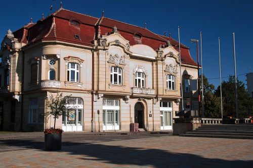 Trnava, Slovakija, George Fándly Biblioteka