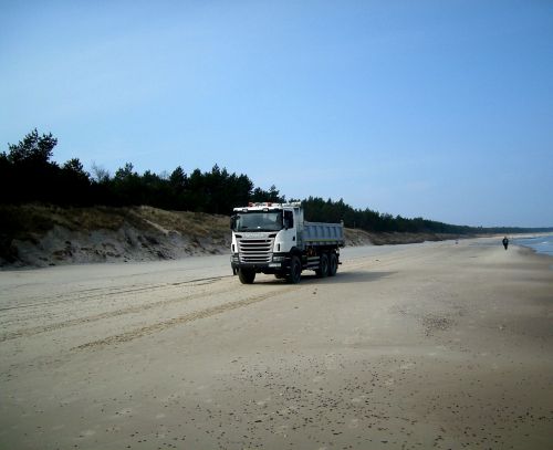 Sunkvežimis, Papludimys, Smėlis, Baltijos Jūra