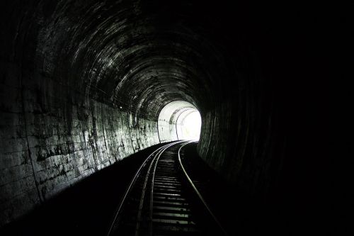 Tunelis, Traukinys, Geležinkelis, Transportas, Trasa, Linija