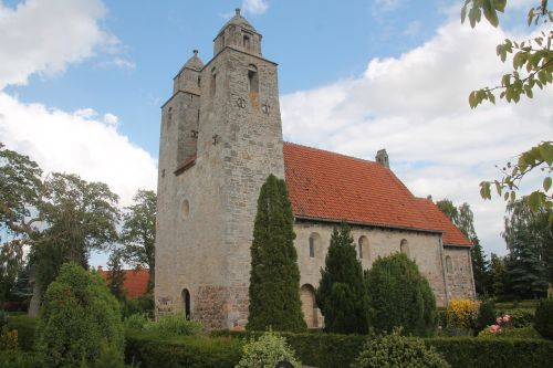 Dvi Berlių Bažnyčios, Holbæk, Danija