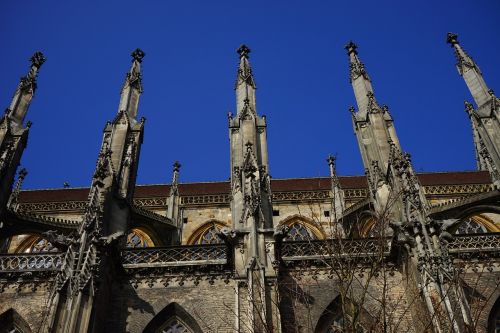 Ulmi Katedra, Praeina, Vežėjas, Parama, Langas, Bokštas, Ornamentas, Pastatas, Bažnyčia, Münsteris, Dom, Katedra, Architektūra