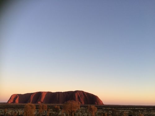 Uluru, Australia, Outback, Ayers Rock, Šiaurės Teritorija, Aborigenai, Turizmas, Kelionė, Vietiniai, Saulėlydis, Kraštovaizdis, Kultūra, Vaizdingas