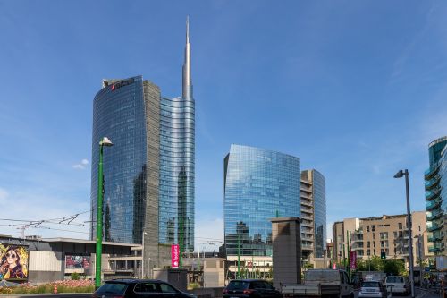 Unicredit Tower, Piazza Gae Aulenti, Milanas
