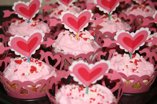 Valentino Diena, Cupcake, Širdis, Saldus, Desertas, Maistas, Valentine, Kepti, Apledėjimas, Rožinis, Apdaila, Kepimo, Šventė