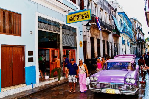 Vat, Havana, Senovinis Miestas, Gatvė, Senas Automobilis, Bodeguita Del Médio, Kelionė
