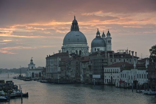 Venecija, Italija, Europa, Venecija, Bažnyčia, Santa Marija Sveikatos, Bazilika, Muitinės Viršūnė, Architektūra, Saulėlydžio, Sunrise, Didysis Kanalas, Didelis Kanalas, Išgelbėjimas