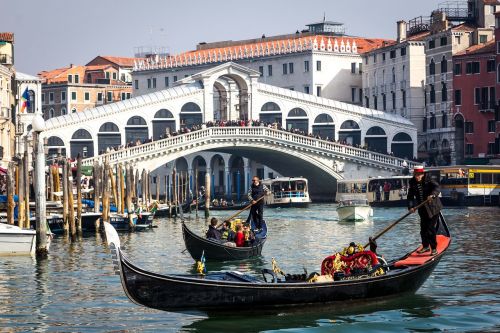 Venecija, Rialto, Italy, Tiltas, Didysis Kanalas, Gondola, Vanduo, Veneto, Valtis, Romantiškas, Atostogos, Ponte, Gondolieris, Istorinis, Ispanų, Kanalas