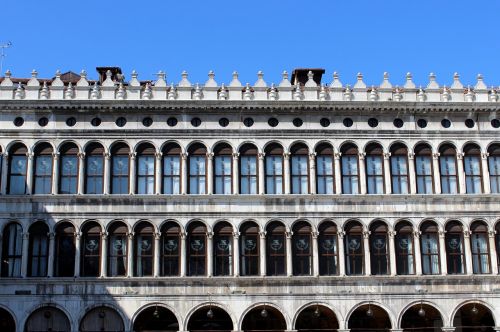 Venecija, St Ženklo Aikštė, Piazza San Marco, Italy, Istoriškai, Architektūra, Arkos