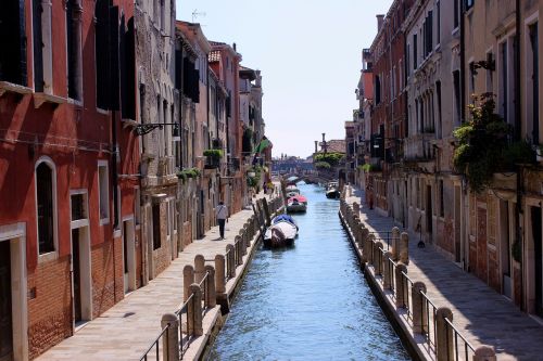 Venecija, Kanalas, Vanduo, Italy, Senamiestis, Šventė, Romantiškas, Pastatas, Buveinė, Miestas, Venezija, Mažas, Šoninis Kanalas