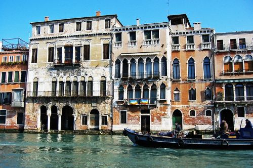 Venecija, Italy, Namai