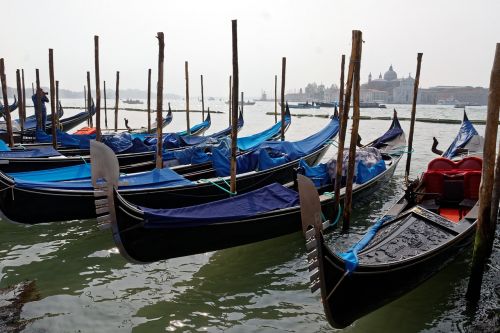 Venecija, Gondolos, Vanduo, Kanalas, Venezija, Italy, Canale Grande, Valtys, Vandens Kelias, Be Turistų, Gondola