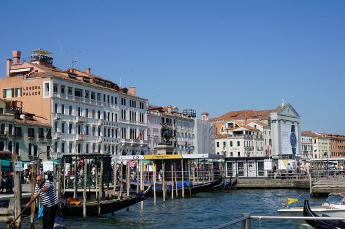 Venecija, Kanalas, Vanduo, Gondolieris, Kelionė, Turizmas, Turistinis, Atostogos, Šventė, Miesto Panorama, Architektūra, Italy, Europa