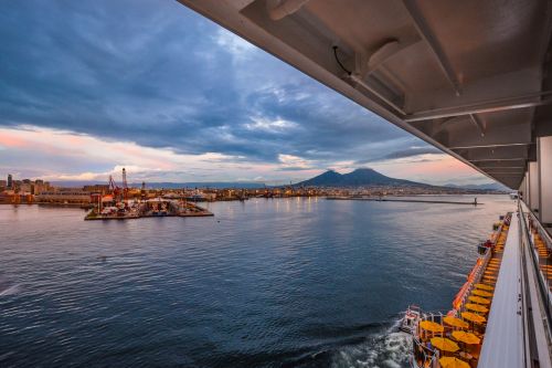 Vesuvius,  Naples,  Napolis,  Laivas,  Uostas,  Kranto,  Vulkanas,  Kruizas,  Jūra,  Vanduo,  Viduržemio Jūros,  Dusk,  Debesys,  Italy,  Vesuvius