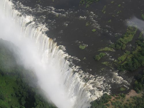 Viktorijos Krioklys, Vanduo Kritimo, Zambija