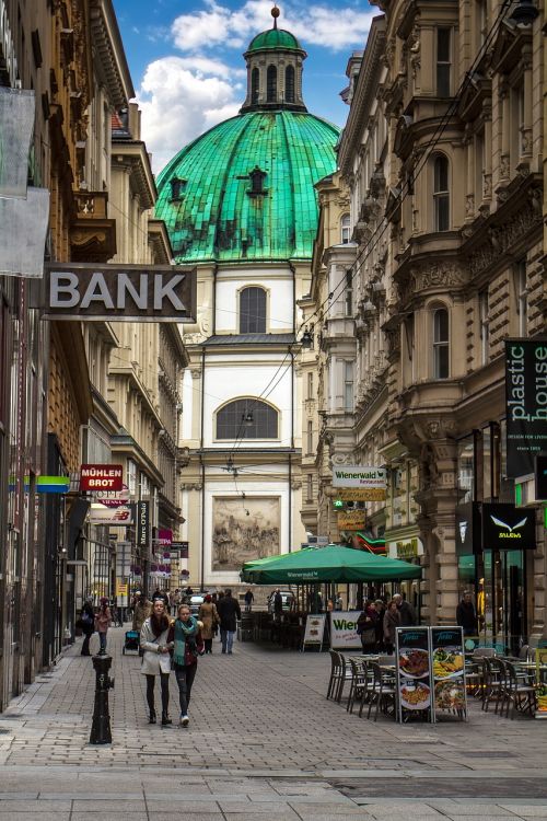 Vienna, Senamiestis, Kelias, Architektūra, Bažnyčia