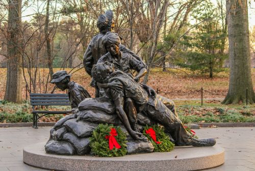 Vietnamo Moterų Memorialas, Slaugytojų Memorialas, Vašingtonas, Viltis, Tikėjimas, Meilė, Sužeistas Kareivis, Bronza