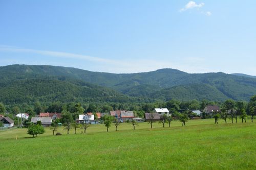 Kaimas, Panorama, Žolė, Vasara, Gamta, Dangus, Kalnai, Beskydai, Kraštovaizdis, Vaizdas, Horizontas