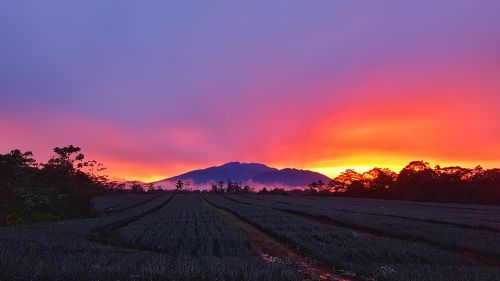 Vulkanas, Turrialba, Saulėlydis