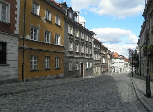 Varšuva, Stare Miasto, Tuščia Gatvė
