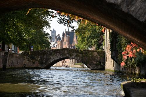 Vanduo,  Kanalas,  Tiltai,  Bruges,  Skylė,  Upė,  Kraštovaizdis,  Atspindys,  Miestas,  Europa,  Ruduo,  Medžiai
