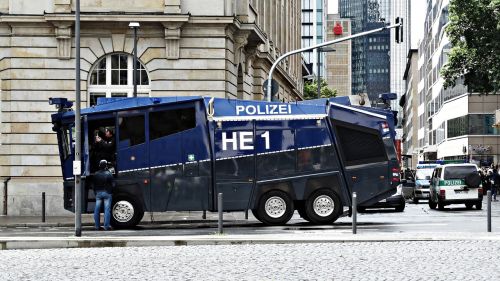 Vandens Patranka, Policija, Frankfurtas, Demonstracija
