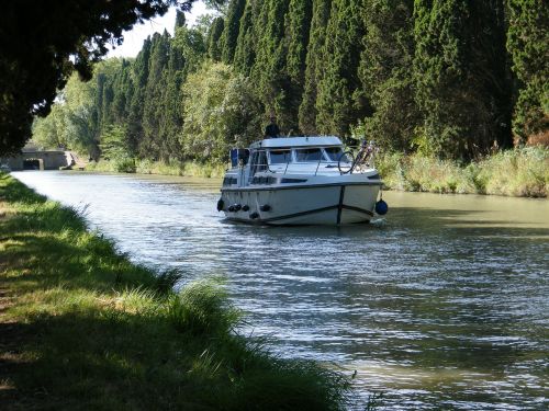 Vandens Telkiniai, Kanalas, Vandens Kelias, Provence
