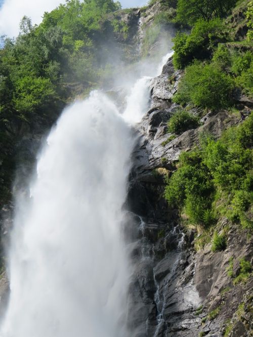 Krioklys, Pasinerti, Švirkšti, Kalnai, Partschins, South Tyrol, Jėga, Sniegas Ištirpsta, Pavasaris