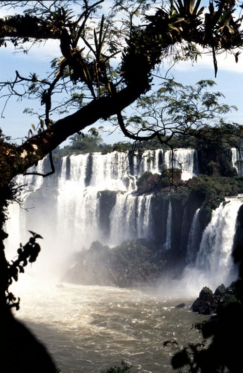 Krioklys, Brazilija, Iguazú Kriokliai, Įspūdingas, Iguazu, Upė, Iguazu Nacionalinis Parkas, Vandens Siena, Vanduo, Purkšti, Gamta, Įvedimas, Nuotykis