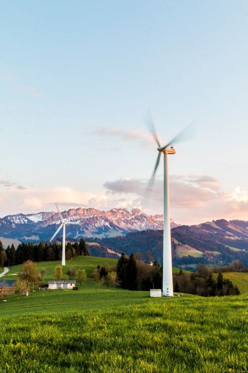 Vėjo Turbina, Vėjo Energija, Ekologiškas, Energija, Elektros Energijos Gamyba, Aplinkosaugos Technologijos, Elektros Gamyba, Aplinka, Vėjo Jėgainė, Debesys, Tuščia, Nauja Energija, Pinwheel, Dangus, Vėjo Energija, Rotorius, Alternatyvi Energija, Vakarinis Dangus, Technologija, Šveicarija, Bern, Ekologija, Energijos Revoliucija, Gamta, Ekologinė Energija, Vėjo Parkas, Berni Oberland