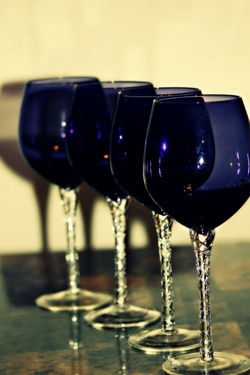 Vyno Taurė, Raudona, Stiklas