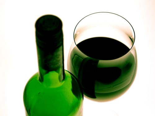 Vyno Taurė, Raudonas Vynas, Vyno Butelis, Žalias Stiklas, Vynas, Vyno Taurės, Veidrodis, Butelis, Gėrimai, Lichtspiel, Gerti Raudonąjį Vyną, Gerti, Naudos Iš