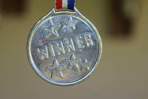 Nugalėtojas, Medalis, Auksas, Apdovanojimas, Sėkmė, Pirmas, Priekinis Bėgikas, Pergalė