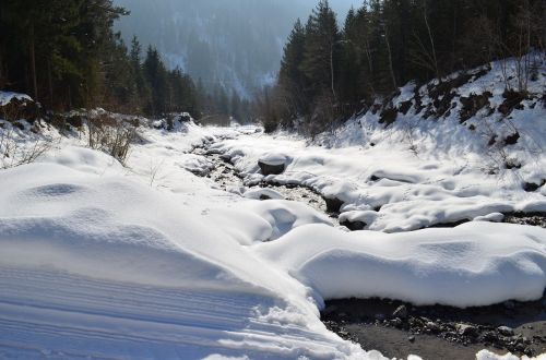Klostertal Austria Winter, Bachas, Žiemą