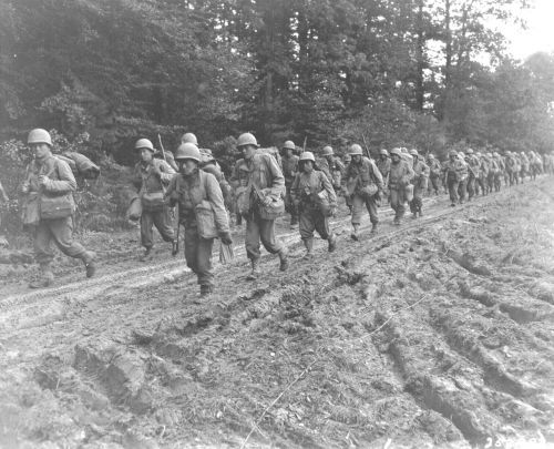 Antrasis Pasaulinis Karas, 1944, France, Kariai, Einantis, Kareiviai, Kojų Kareiviai, Karas, Istoriškai