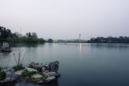 Xuanwu Ežeras, Twilight, Vandens Savybės