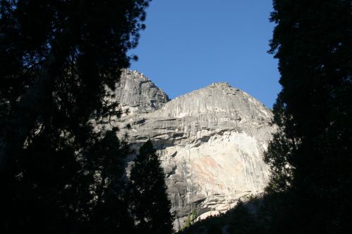 Josezemis Kalnai,  Granitas,  Josemito Kalnai