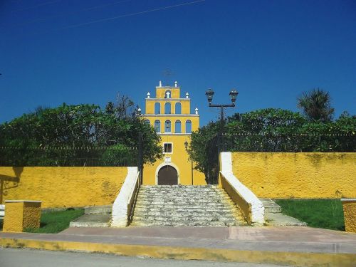 Yukatanas, Meksika, Bažnyčia, Pastatas, Siena, Akmuo, Architektūra, Dangus, Medžiai